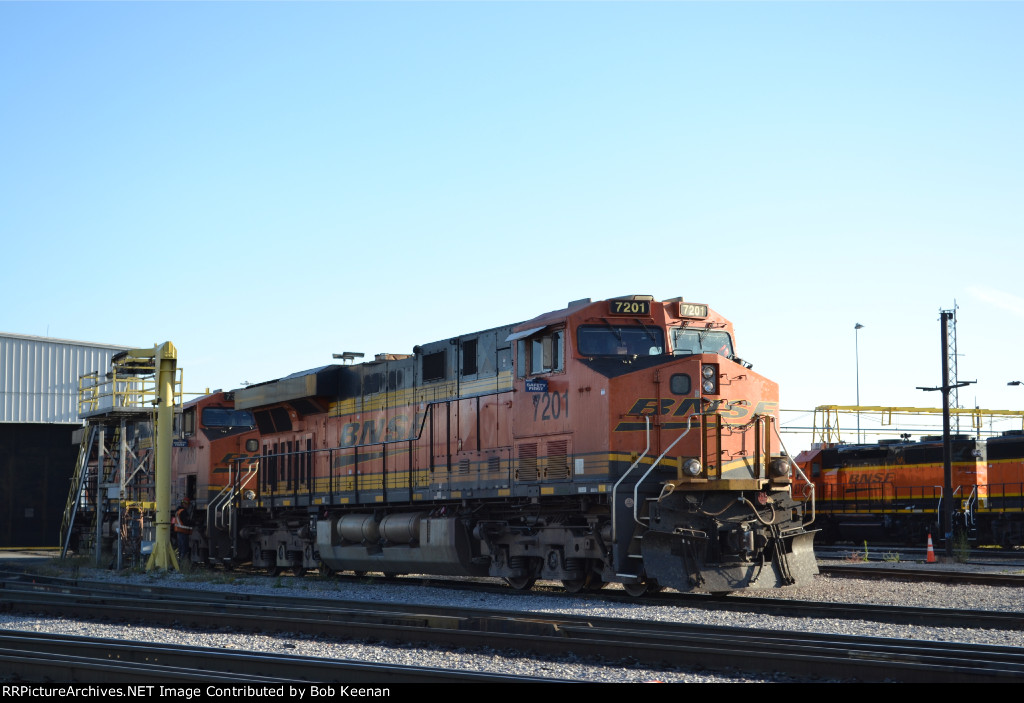 BNSF 7201